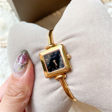 gucci vintage watch bangle